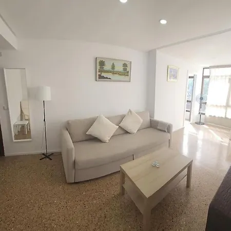 Apartment Nogalera Rainbow, 2-bedroom With Pool And Parking Torremolinos