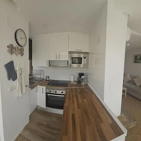 Apartment Nogalera Rainbow, 2-bedroom With Pool And Parking *