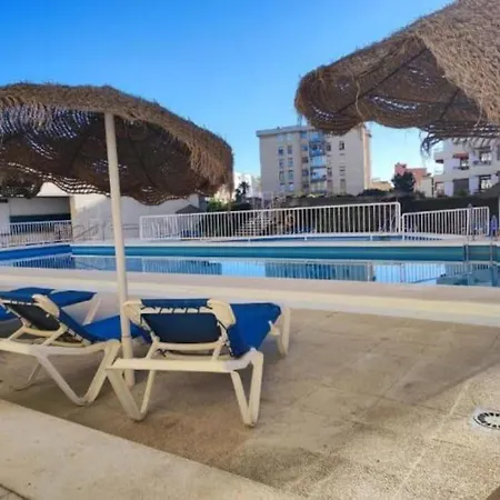 Nogalera Rainbow, 2-bedroom With Pool And Parking Apartment Torremolinos