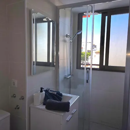 Nogalera Rainbow, 2-bedroom With Pool And Parking *