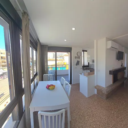 Nogalera Rainbow, 2-bedroom With Pool And Parking Torremolinos