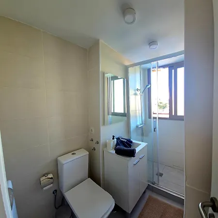 Nogalera Rainbow, 2-bedroom With Pool And Parking Torremolinos